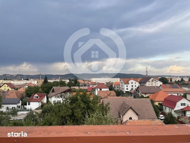 Apartament cu 4 camere în Central