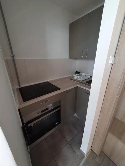 Apartament cu 2 camere decomandat în Steaua