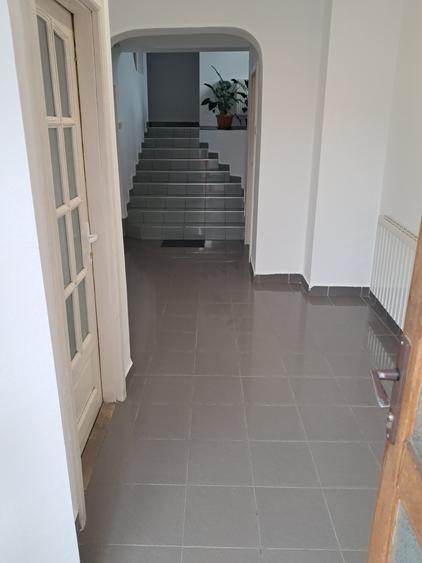 Birou 45 mp parter inalt pozitionat in zona complex Diana cartier Gheorgheni - 2