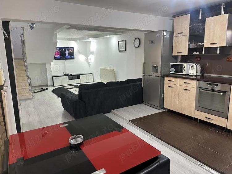 Propietar Vand Casa Duplex P+M 90mp 110mp zona centrala Palatul de Justitie - 1