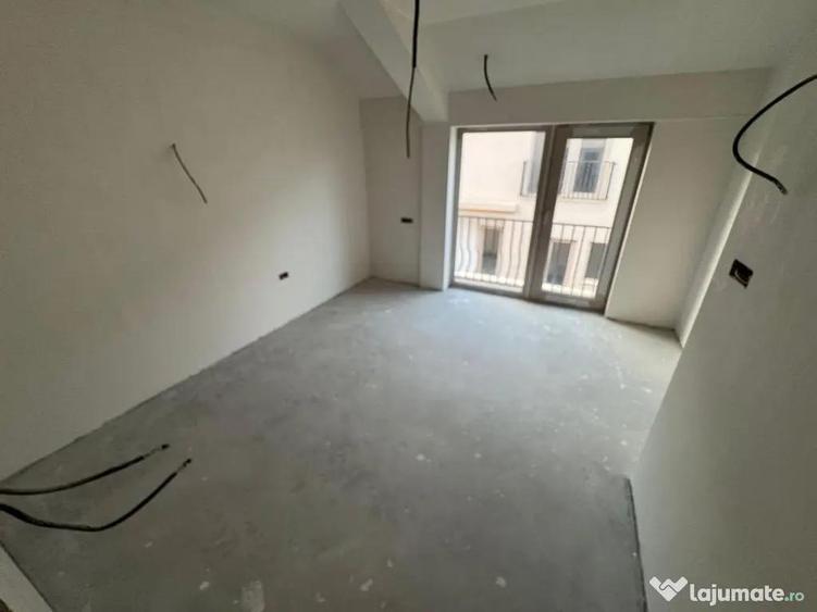 Casa de vanzare Duplex zona Carrfour - 2