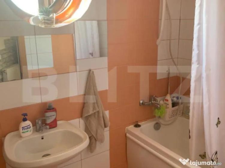 Apartament cu 3 camere, 60mp, parcare, zona Manastur - 1