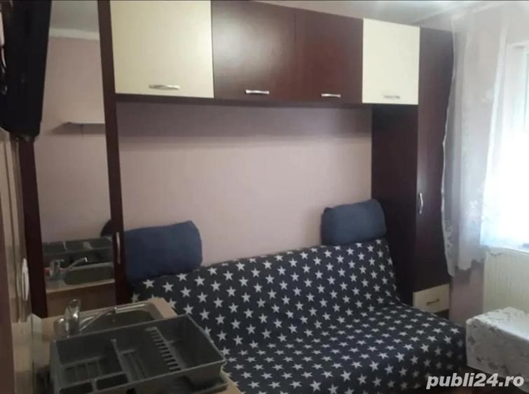 De vinzare garsoniera - 2