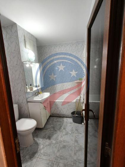 Apartament de închiriat Sărari - 2