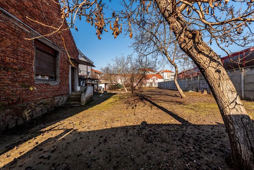 Teren intravilan de vânzare – Str. Pionierilor, Zona Alfa - 6