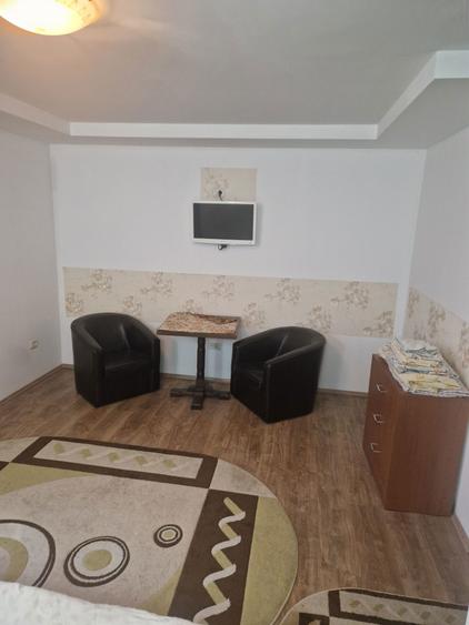 Inchiriez camere - 4