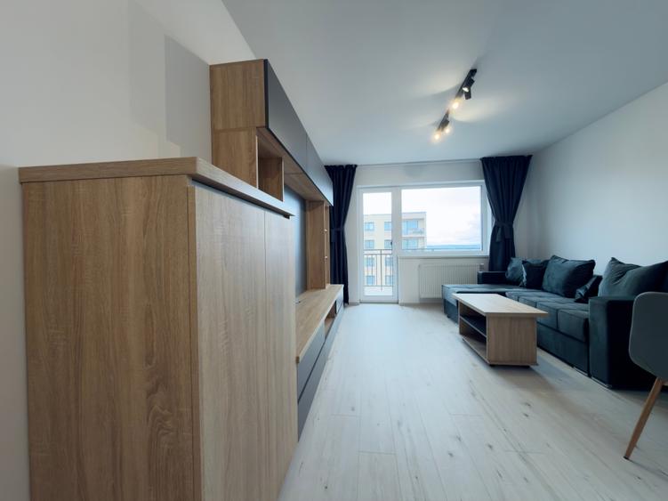 Apartament cu 2 camere de inchiriat in zona Tractorul la et 8/10,loc de parcare - 2