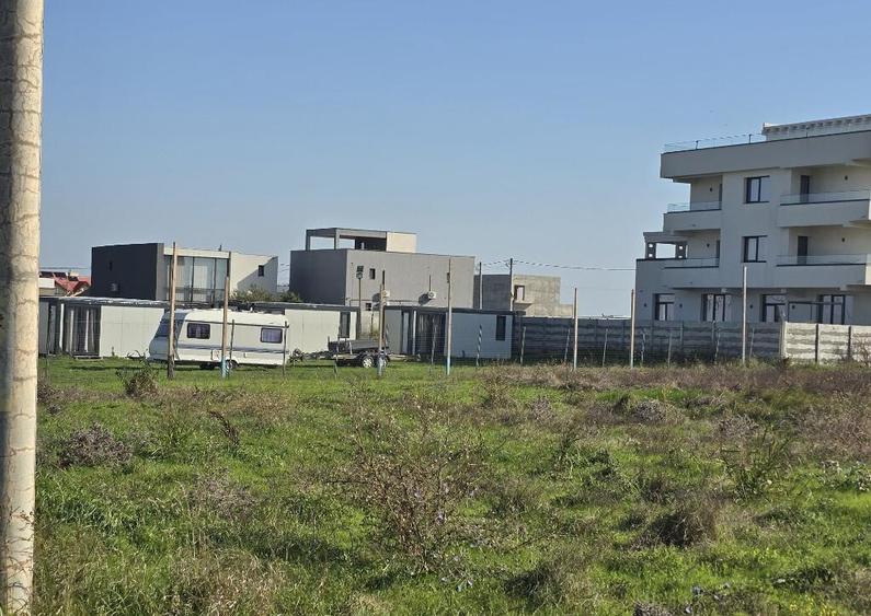 Vanzari terenuri in Costinesti zona Forum - 16