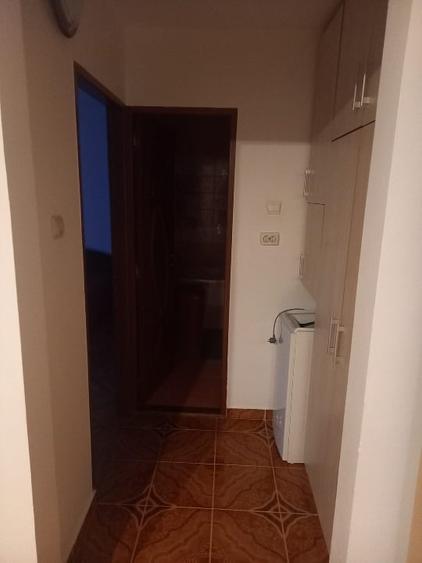 Vând apartament cu 2 camere - 2