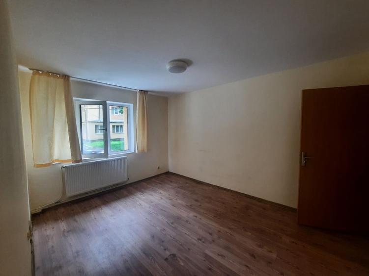 De vanzare apt 2 cam SD, 40 mp, Maratei, Piata Maratei, Cod 162477 - 2