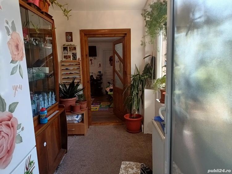 Casa cu 3 camere ,bucatarie,baie situata la 8,5 km de Selgros Craiova - 4