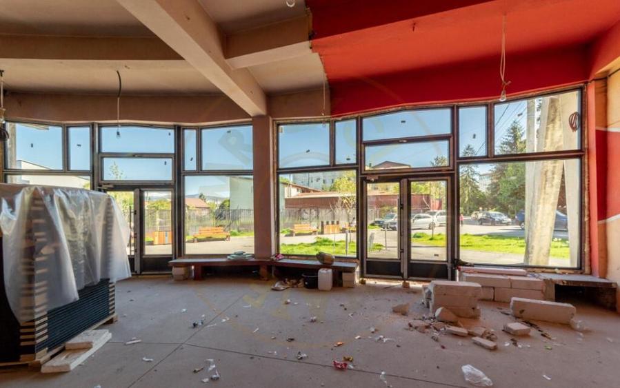 Spatiu comercial 96 mp Complex Rotunda, Campulung, Arges - 3