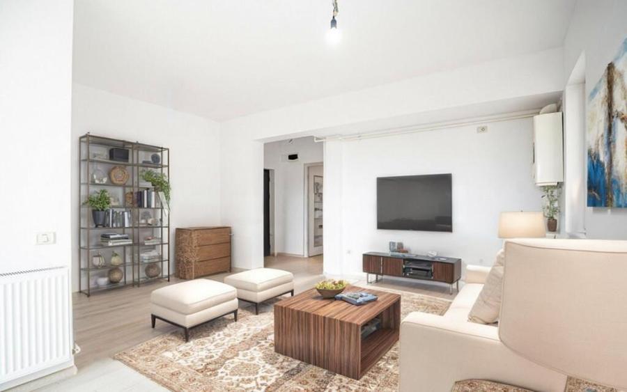 Apartament 2 camere | zona Hanul cu Peste | Vedere spre mare - 2