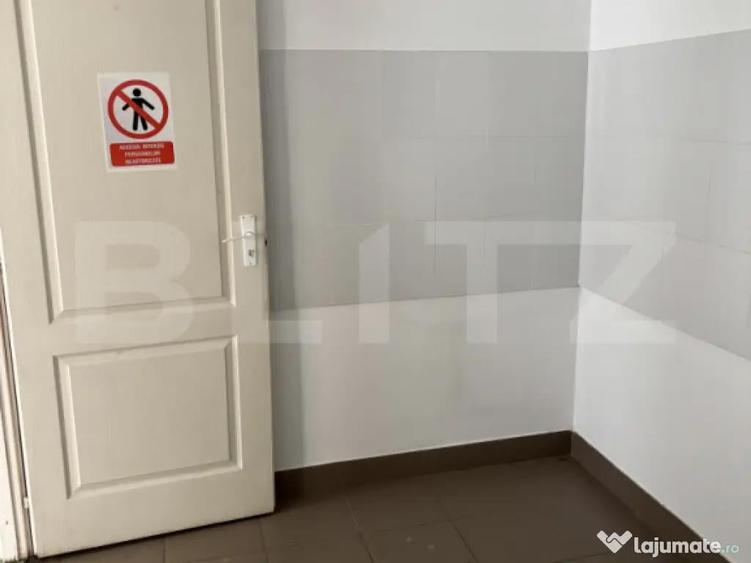 Spatiu comercial de vanzare, in Brosteni, jud. Suceava - 4