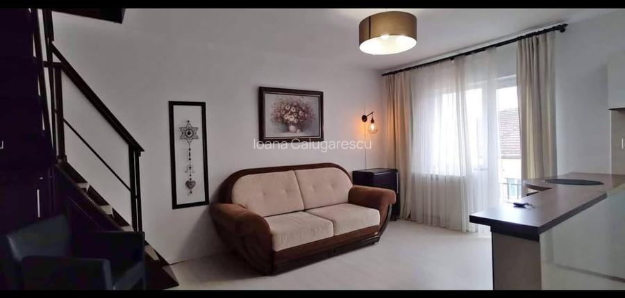 Apartament 3 camere, la mansarda- zona Milea