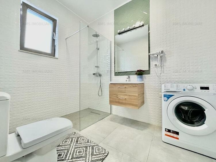 SUPERB / GRADINA GENEROASA / LOC PARCARE - 13