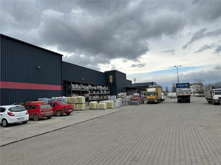 Spatiu Comercial - 1000 mp - Showroom - Depozitare - 4