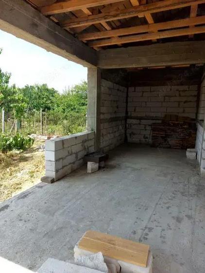 Vand casa la rosu si teren T.Vladimirescu,Galati - 4