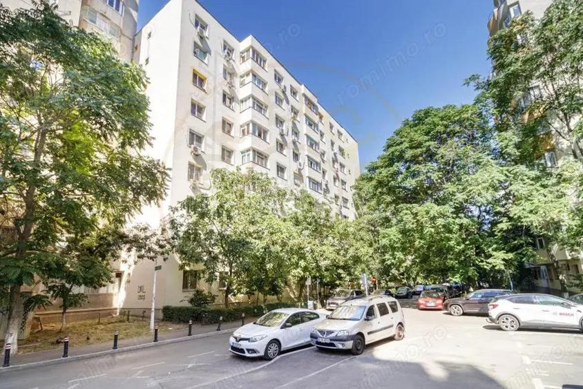 Apartament cu potential, ideal pentru renovare bloc din 1992 - 12