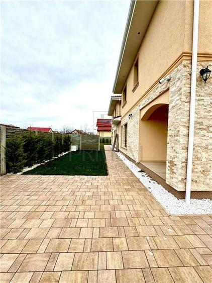 Duplex elegant, 5 camere, despartit prin camera tehnica,  Dumbravita - 12