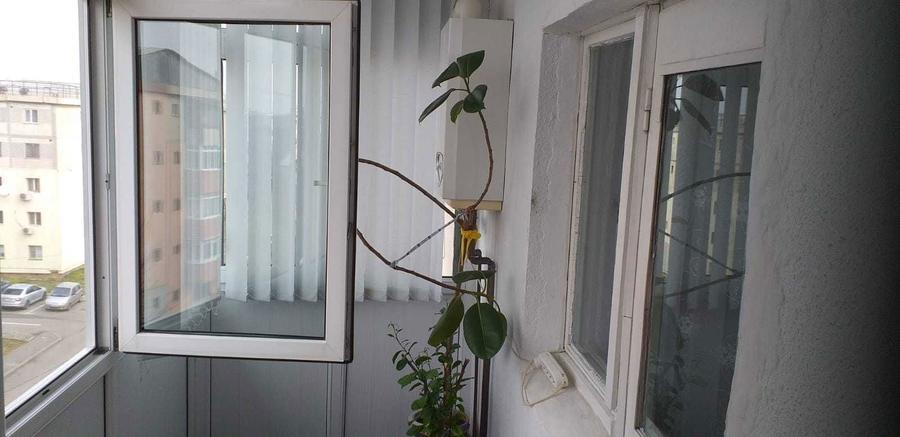 Vanzare Apartament 3 Camere Decomandat | Micro 12, Targoviste Zona Mall Dambovita - 1
