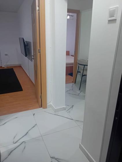 Apartament de vanzare - 4