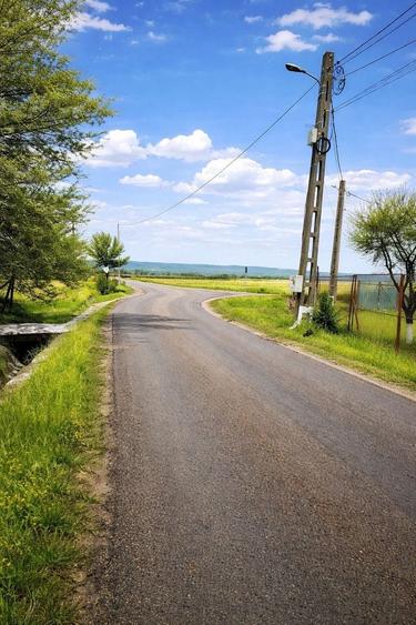 Teren intravilan 990 mp – Curteni, toate utilitatile - 3