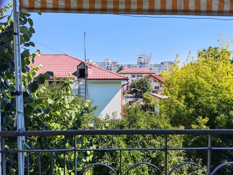 Apartament 3 camere Soimului - 1