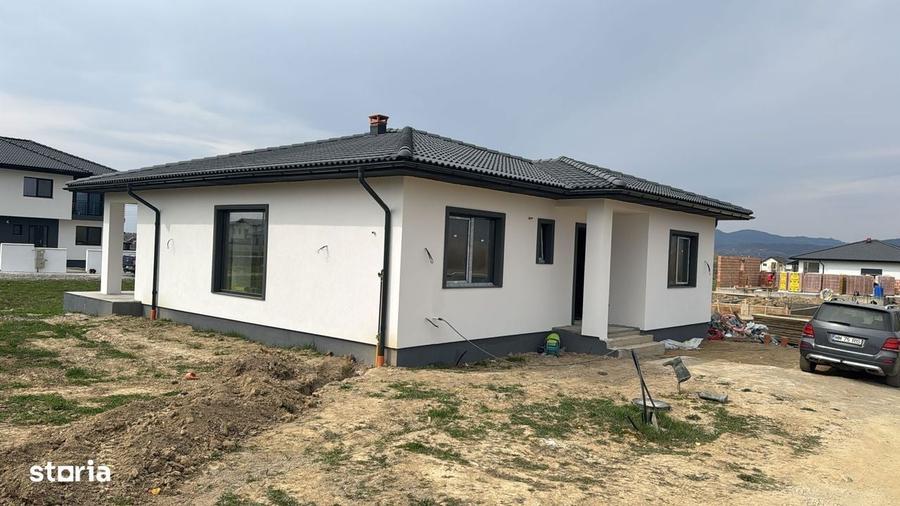 Recea, casa noua, 5 ari teren - 2
