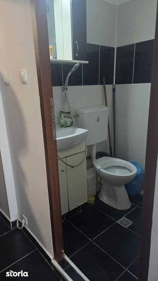 Proprietar inchiriez garsoniera Zona Medicina, Isho,12mp,baie proprie - 5