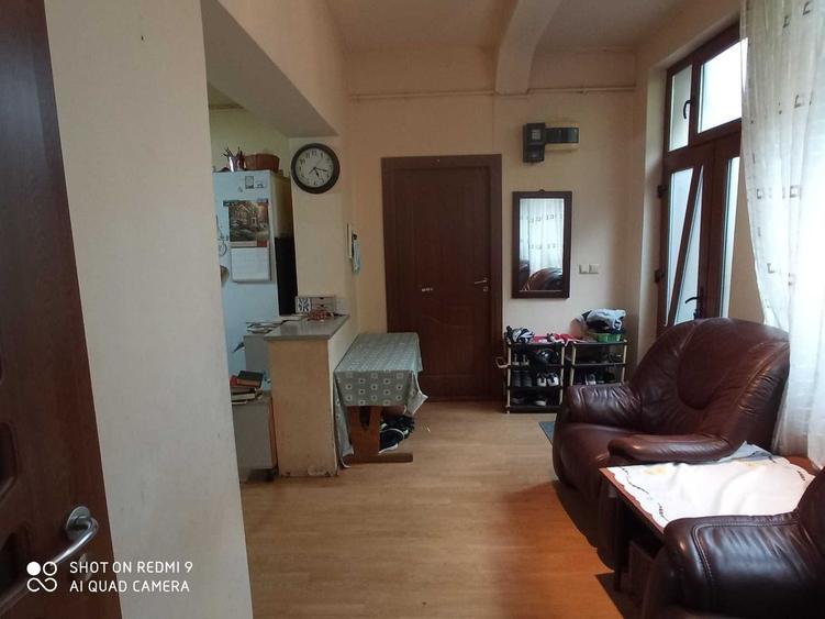 Casa pe un singur nivel, cartier Dambul Rotund - 8