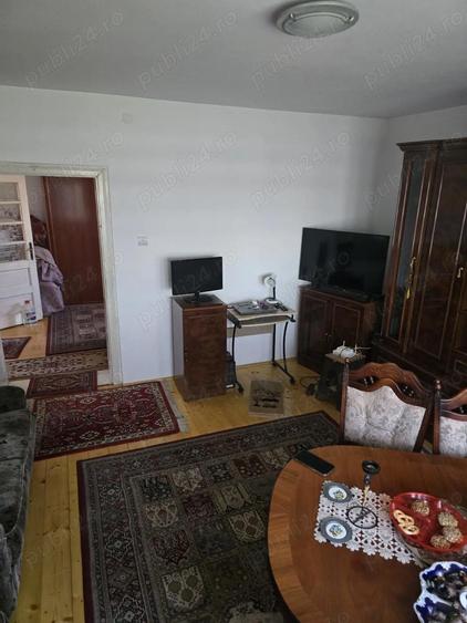 Casa 3 camere in sat Dragoesti comuna Racovita amenajata mobilata utilata pozitie excelenta - 16
