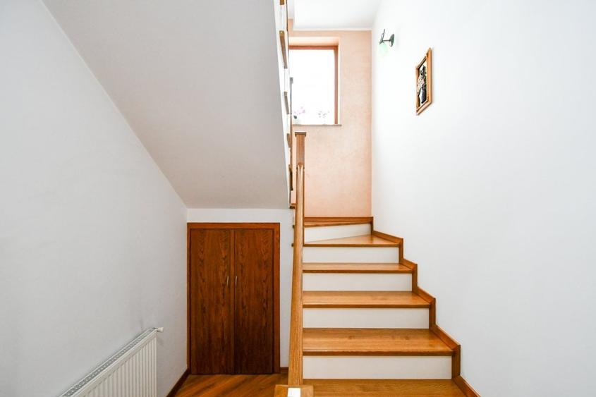 Vila independenta energetic cu teren 427mp pe colt COMISION 0% - 21