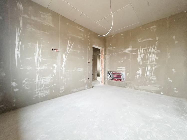 Duplex 4 camere, 126 mp utili, 334 mp teren - Giroc - 8