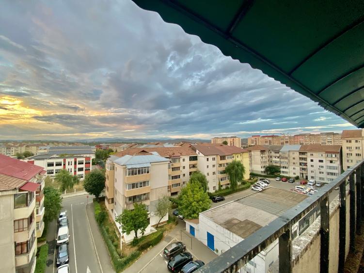 Apartament 3 Camere + Garsonieră | Micro 3 | Târgoviște | 109 mp utili - 10