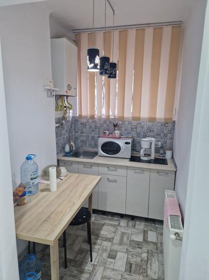 Apartament 2 camere demisol - 2