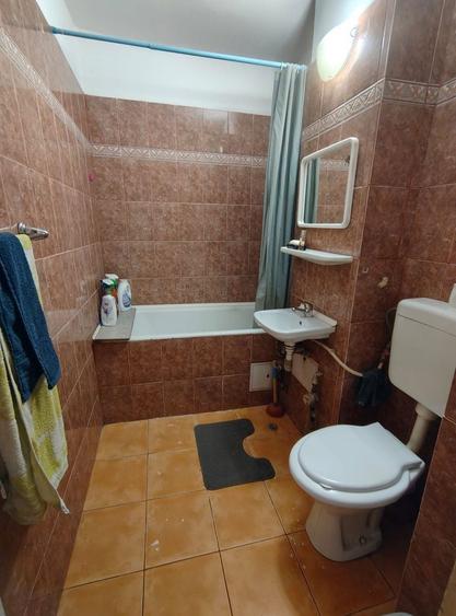 Vand Garsoniera Bloc SERE etaj 1 - 8