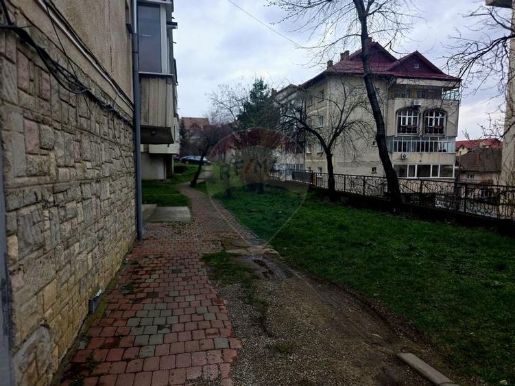 Spațiu comercial de 68mp de vânzare în zona Central/ sau inchiriere - 8