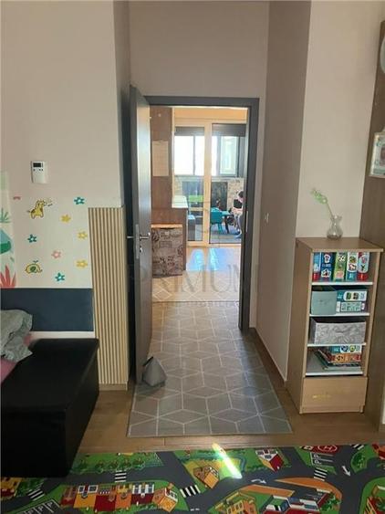 BUZIASULUI - PENTHOUSE LIFT - 3 cam - 2 bai - 2 terase - incalzire pardoseala - - 1