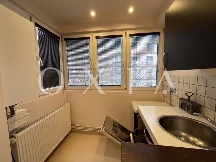 SX694 Sala Olimpia, Etaj intermediar, Disponibil Imediat - 14