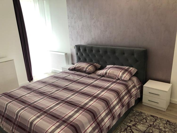 Apartament cu 2 camere semidecomandat, mobilat în Central