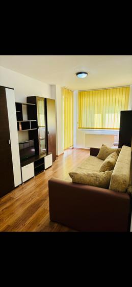 Apartament cu 2 camere decomandat în Avantgarden
