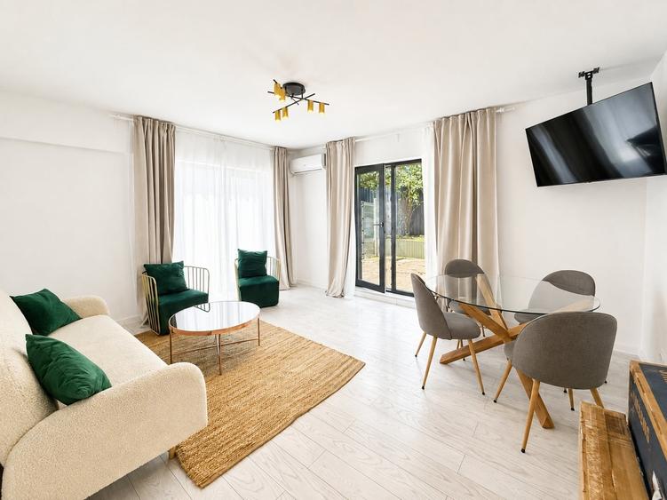 Apartament cu 3 camere decomandat, mobilat în Pipera
