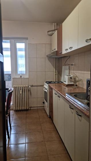 Apartament cu 2 camere decomandat în Colentina