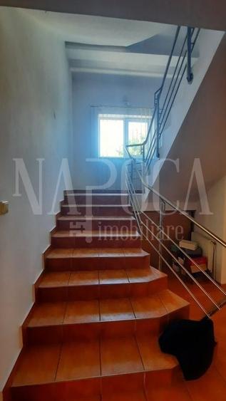Casă individuală cu 7 camere cu Canalizare în Gruia