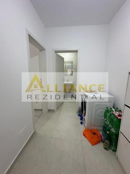 Apartament cu 2 camere decomandat, mobilat în Central