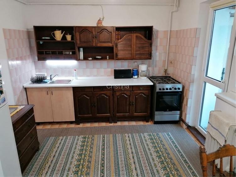 Vand apartament 3 camere Grigorescu zona Profi 61 mp