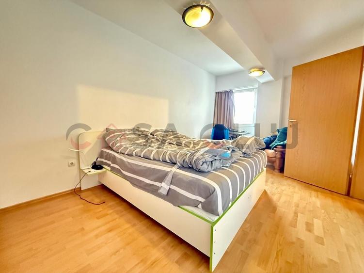 Apartament cu 2 camere semidecomandat, mobilat în Mărăști