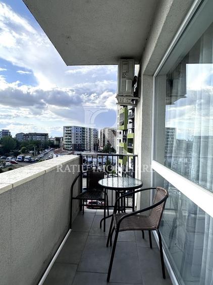 Apartament cu 3 camere decomandat, mobilat în Nufărul