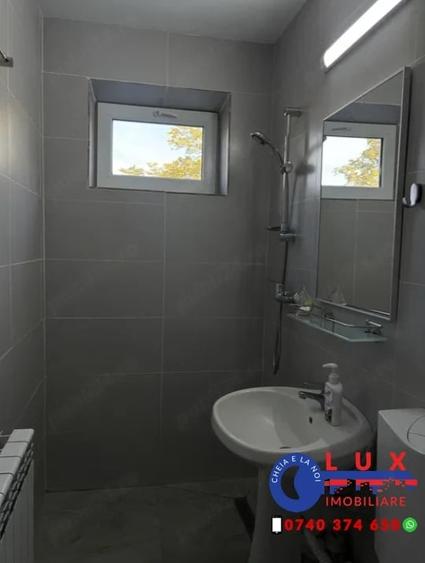Apartament cu 4 camere semidecomandat în C5